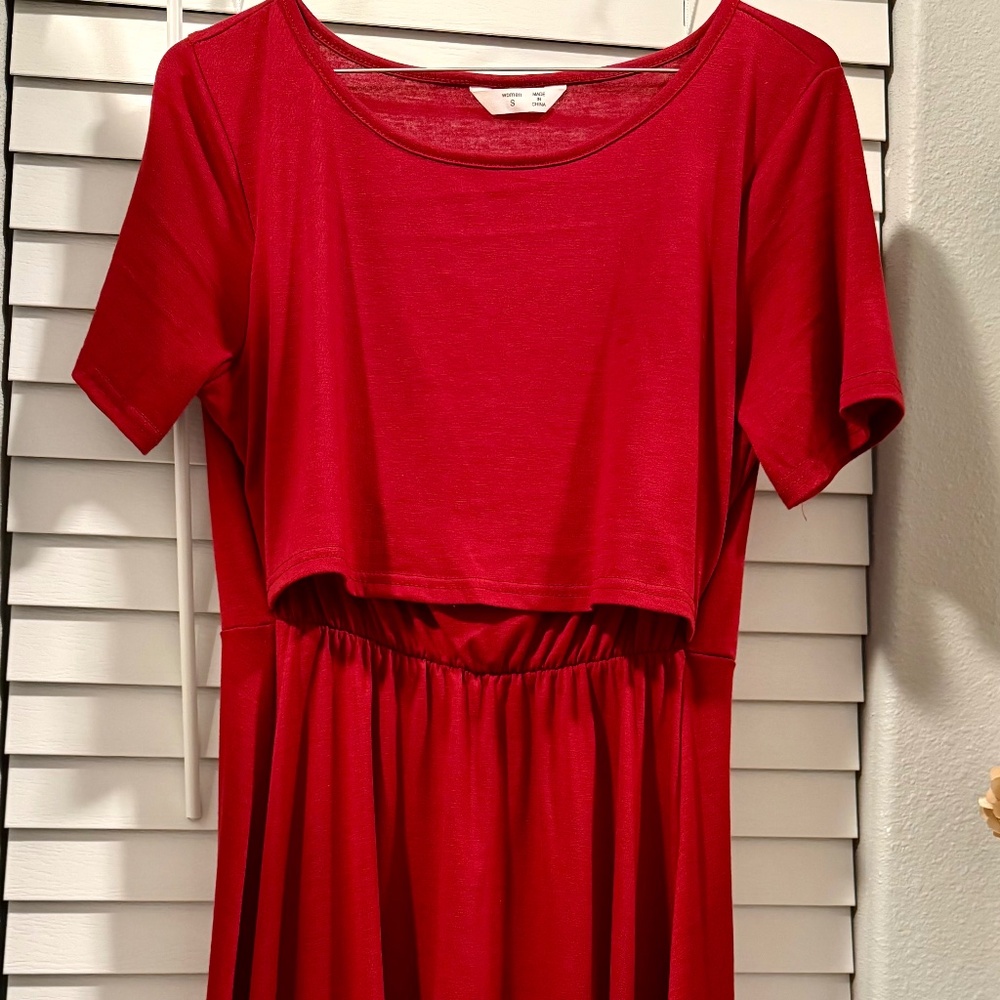 Nursing clothes bundle - image 1